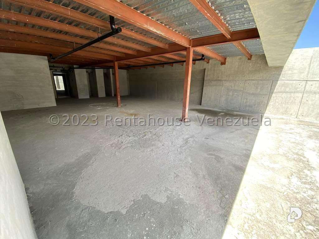 Local comercial en Las Mercedes, Caracas – 13
