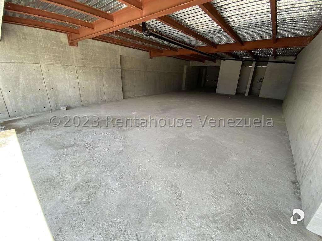 Local comercial en Las Mercedes, Caracas – 12