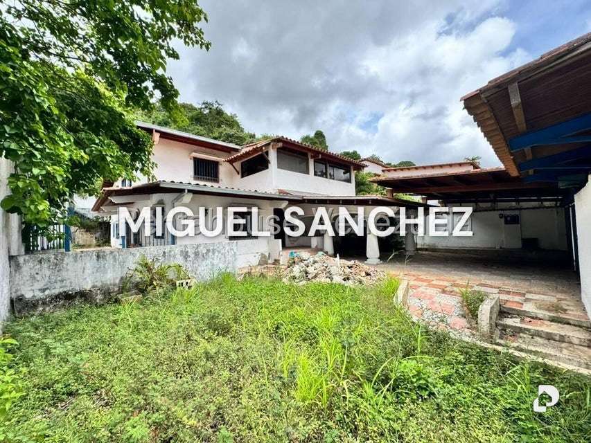 Casa en Santa Paula, Caracas – 11