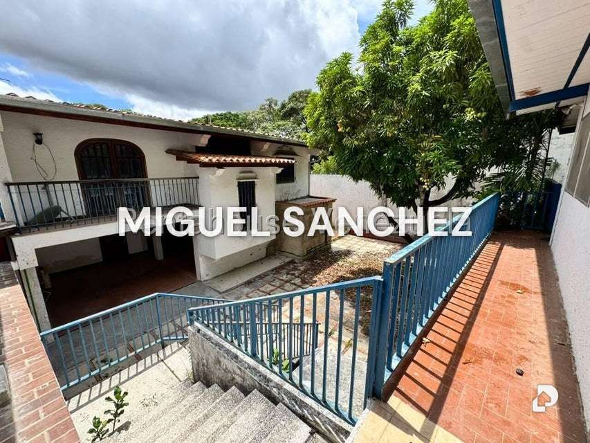 Casa en Santa Paula, Caracas – 7