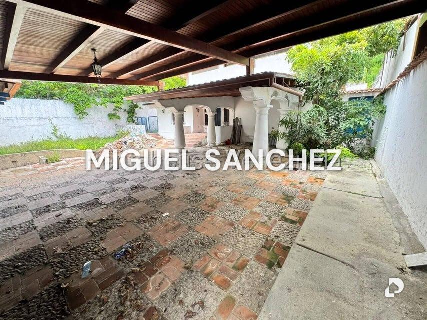 Casa en Santa Paula, Caracas – 4