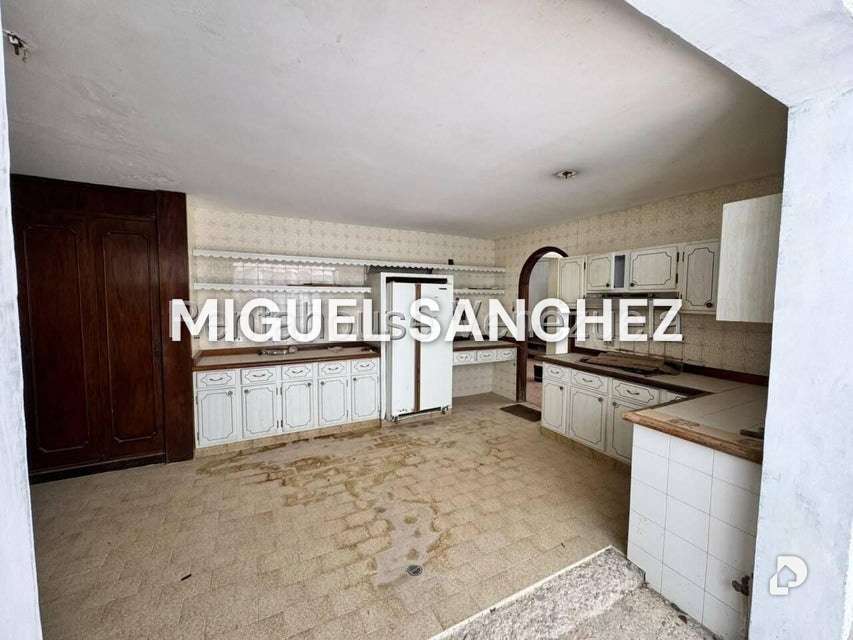 Casa en Santa Paula, Caracas – 8