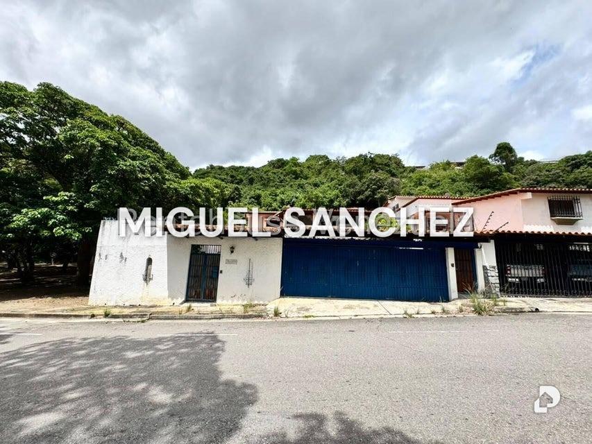 Casa en Santa Paula, Caracas – 2