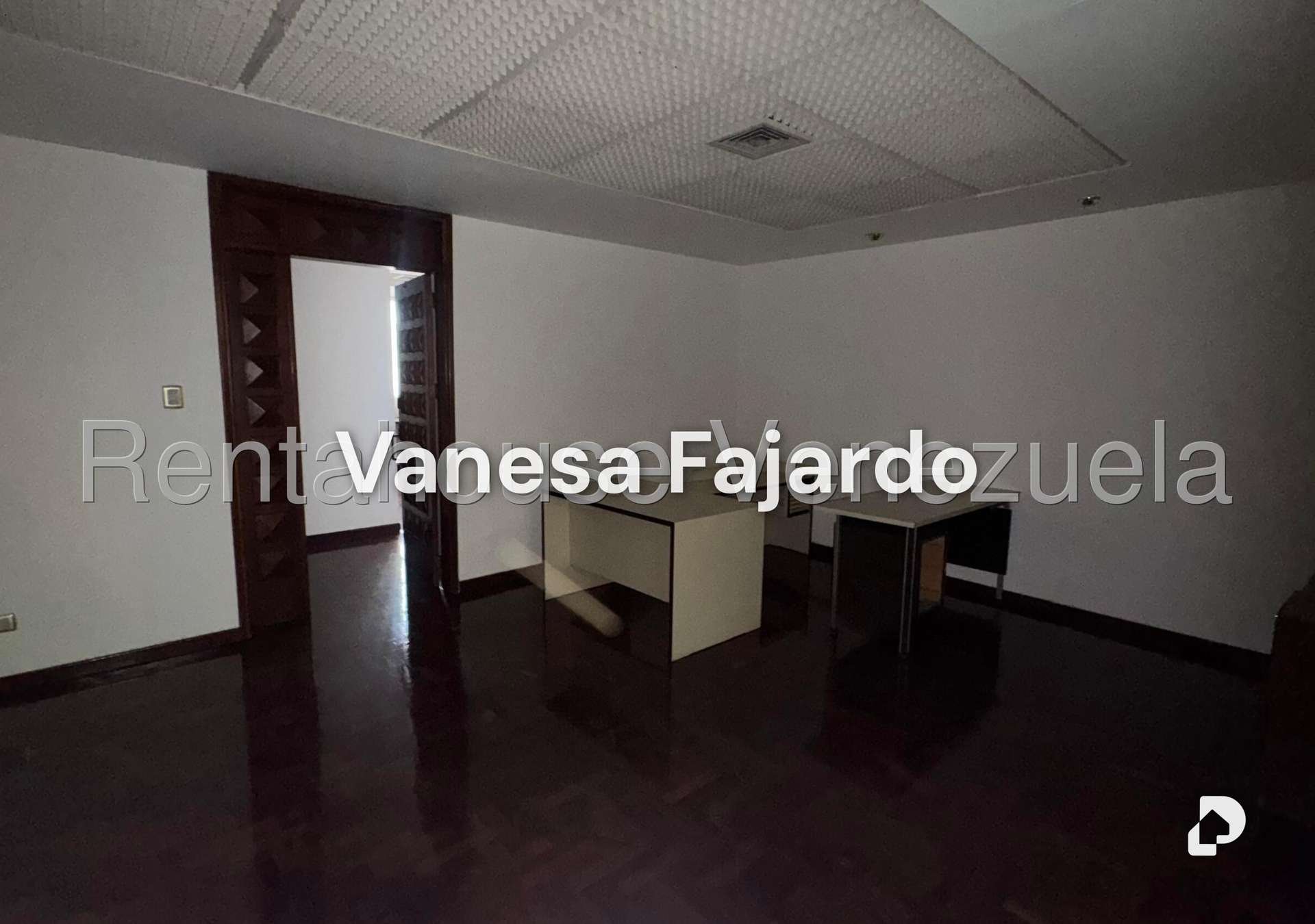 Local comercial en Parroquia Catedral, Caracas – 10
