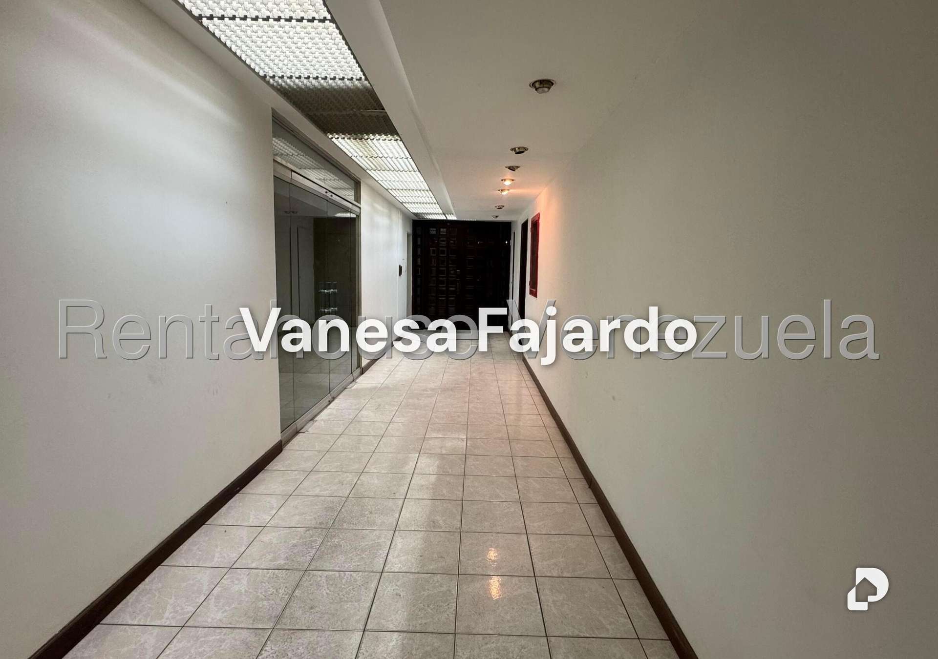 Local comercial en Parroquia Catedral, Caracas – 4