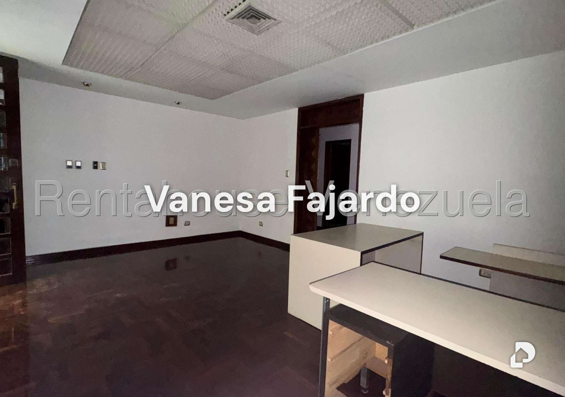Local comercial en Parroquia Catedral, Caracas – 8