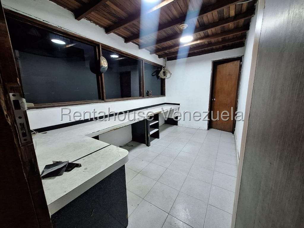 Galpón en Parroquia Santa Rosalía, Caracas
