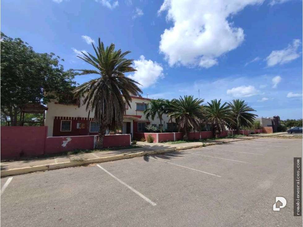 Edificio en Judibana, Punto Fijo – 1