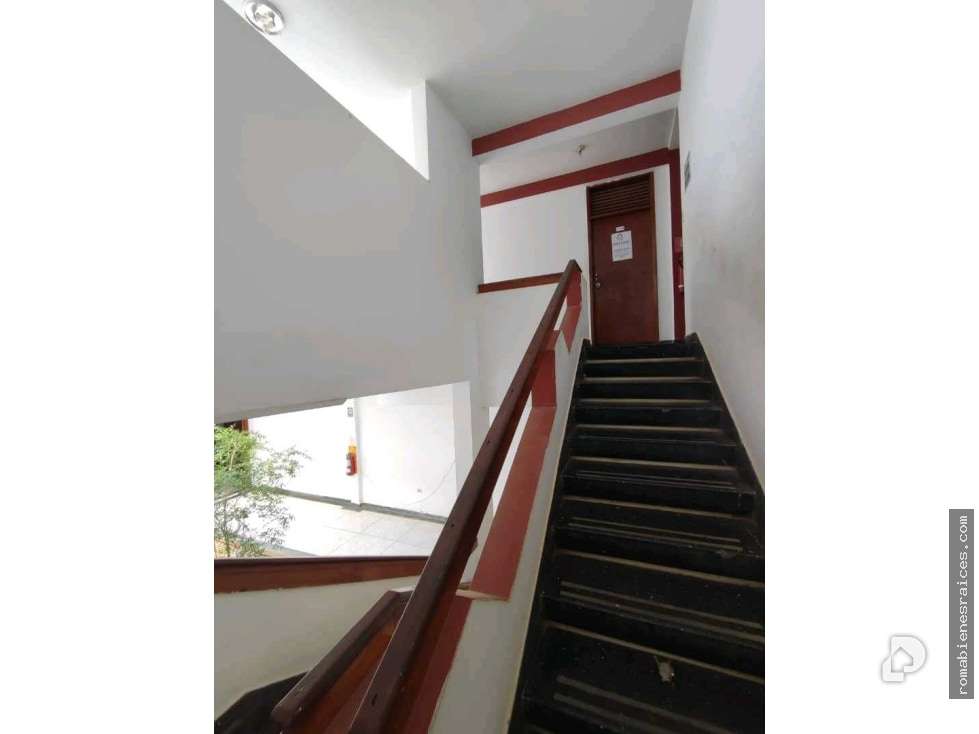 Edificio en Judibana, Punto Fijo – 11