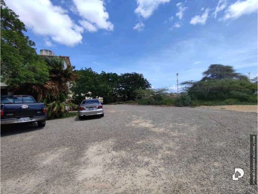 Edificio en Judibana, Punto Fijo – 16