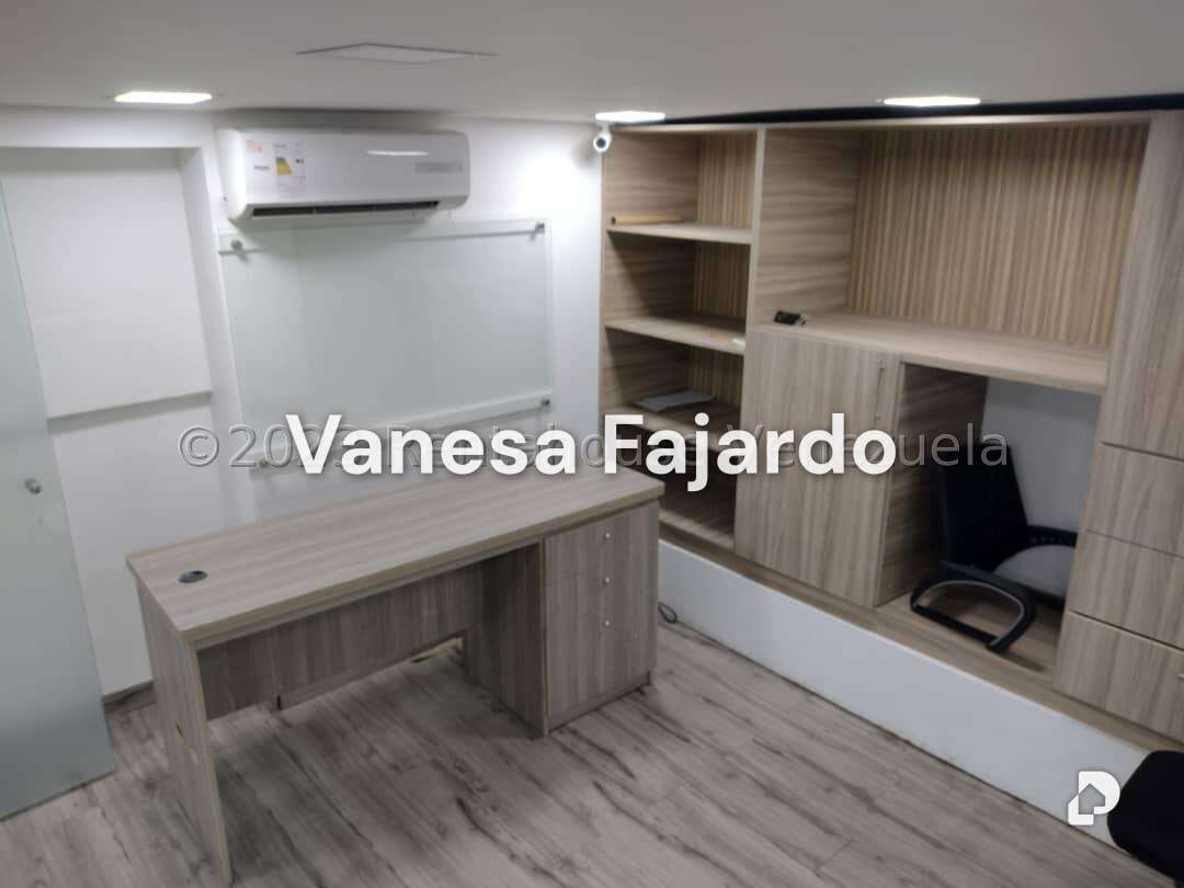 Local comercial en Chacaito, Caracas – 13