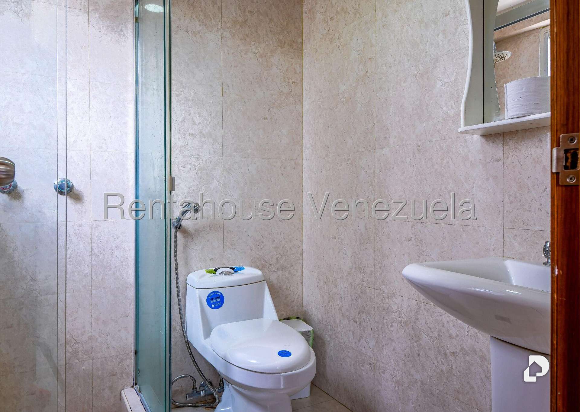 Building in Colinas de Bello Monte, Caracas – 27