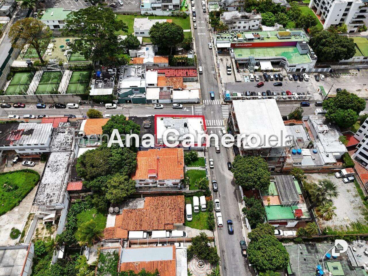 Local comercial en Los Palos Grandes, Caracas – 5