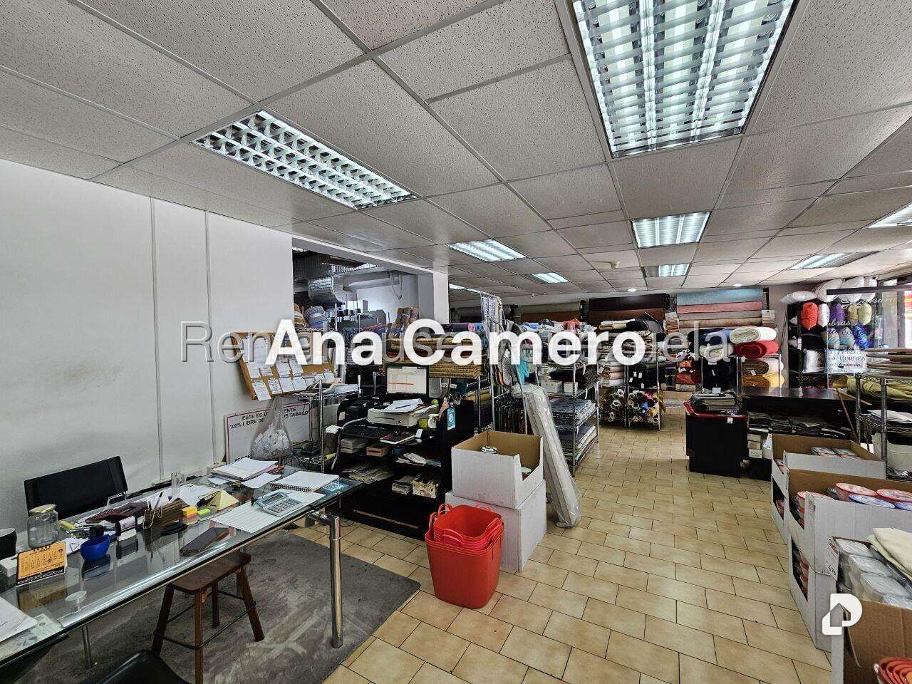 Local comercial en Los Palos Grandes, Caracas – 11