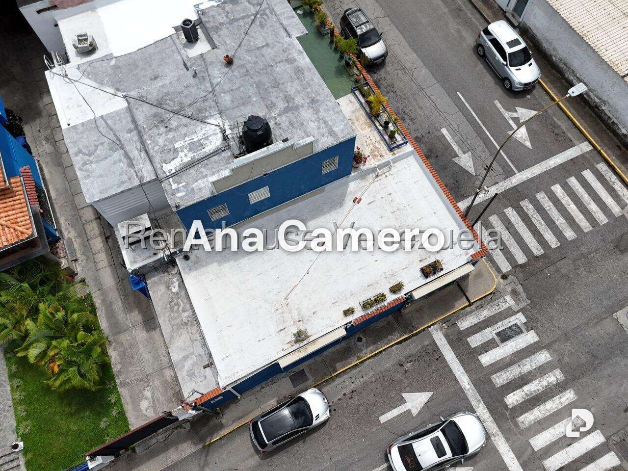 Local comercial en Los Palos Grandes, Caracas – 20