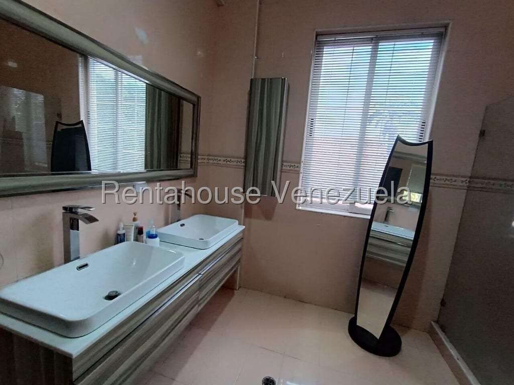 Casa en La Viña, Valencia