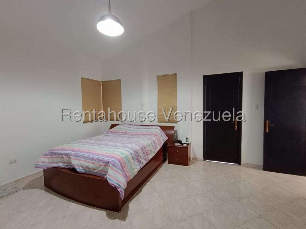 Casa en La Viña, Valencia