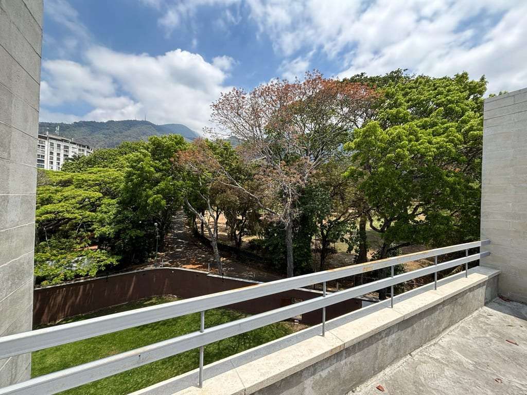 Apartamento en Country Club, Caracas - 1