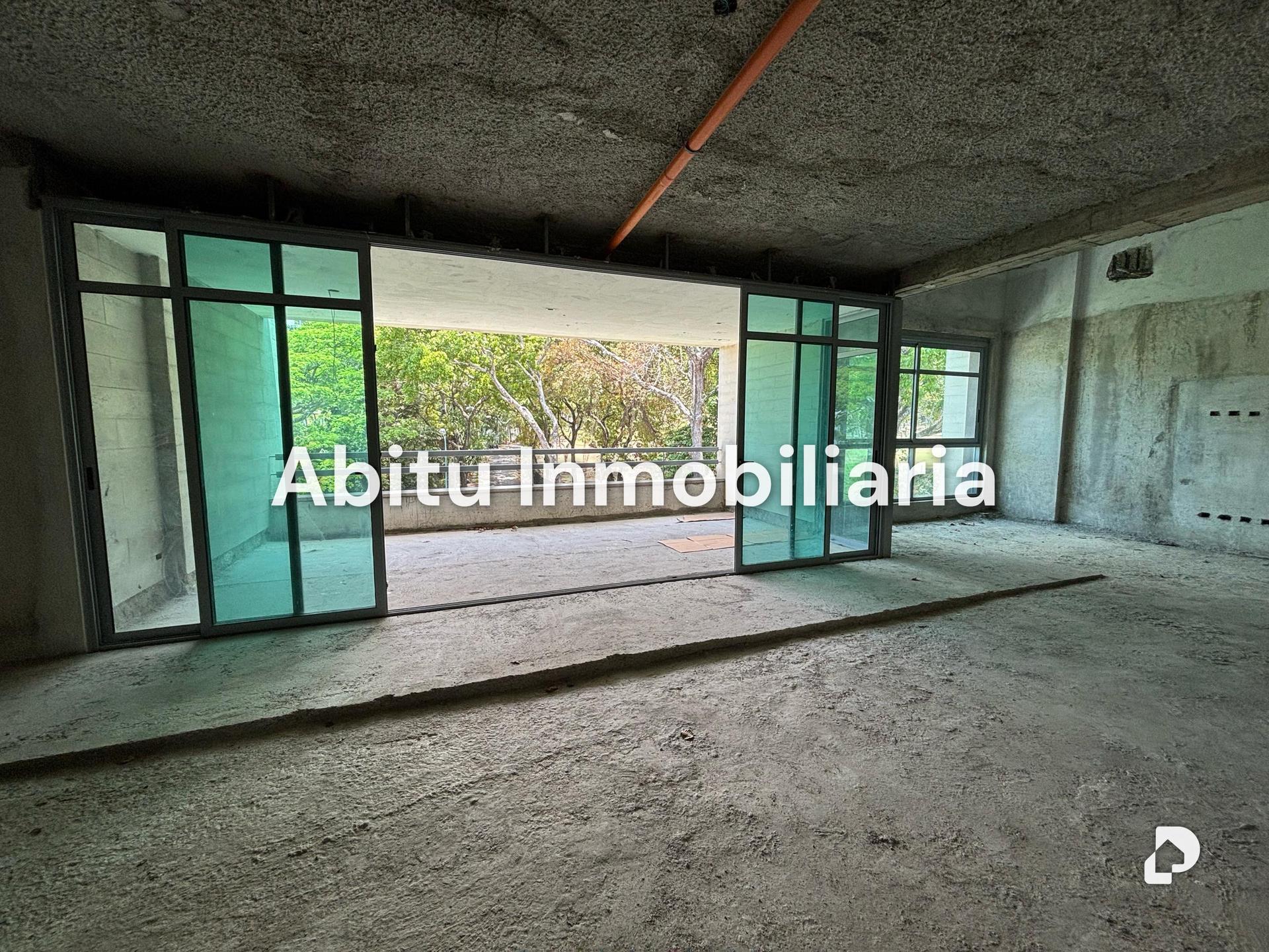 Apartamento en Country Club, Caracas – 4