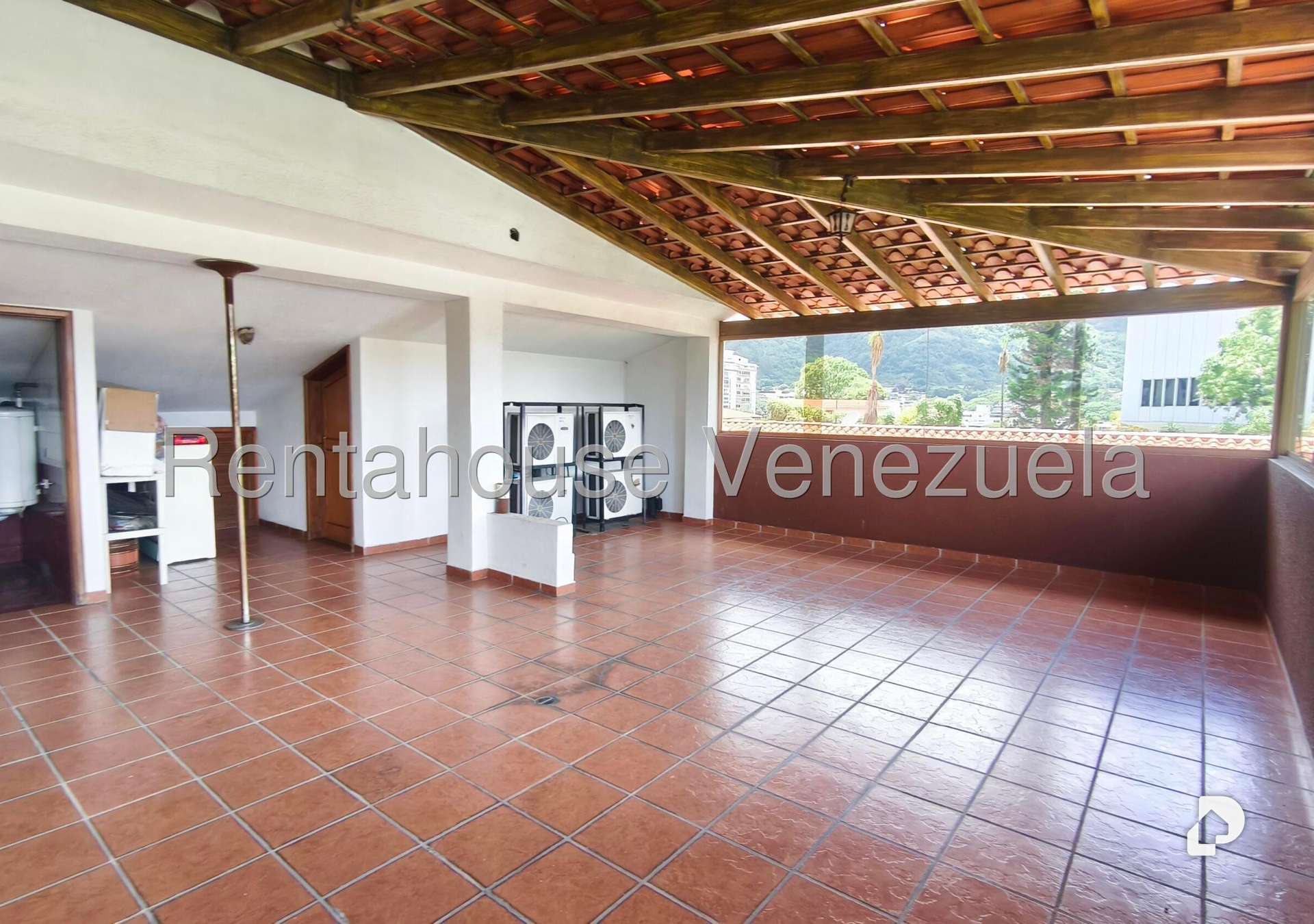 Casa en El Marqués, Caracas – 32