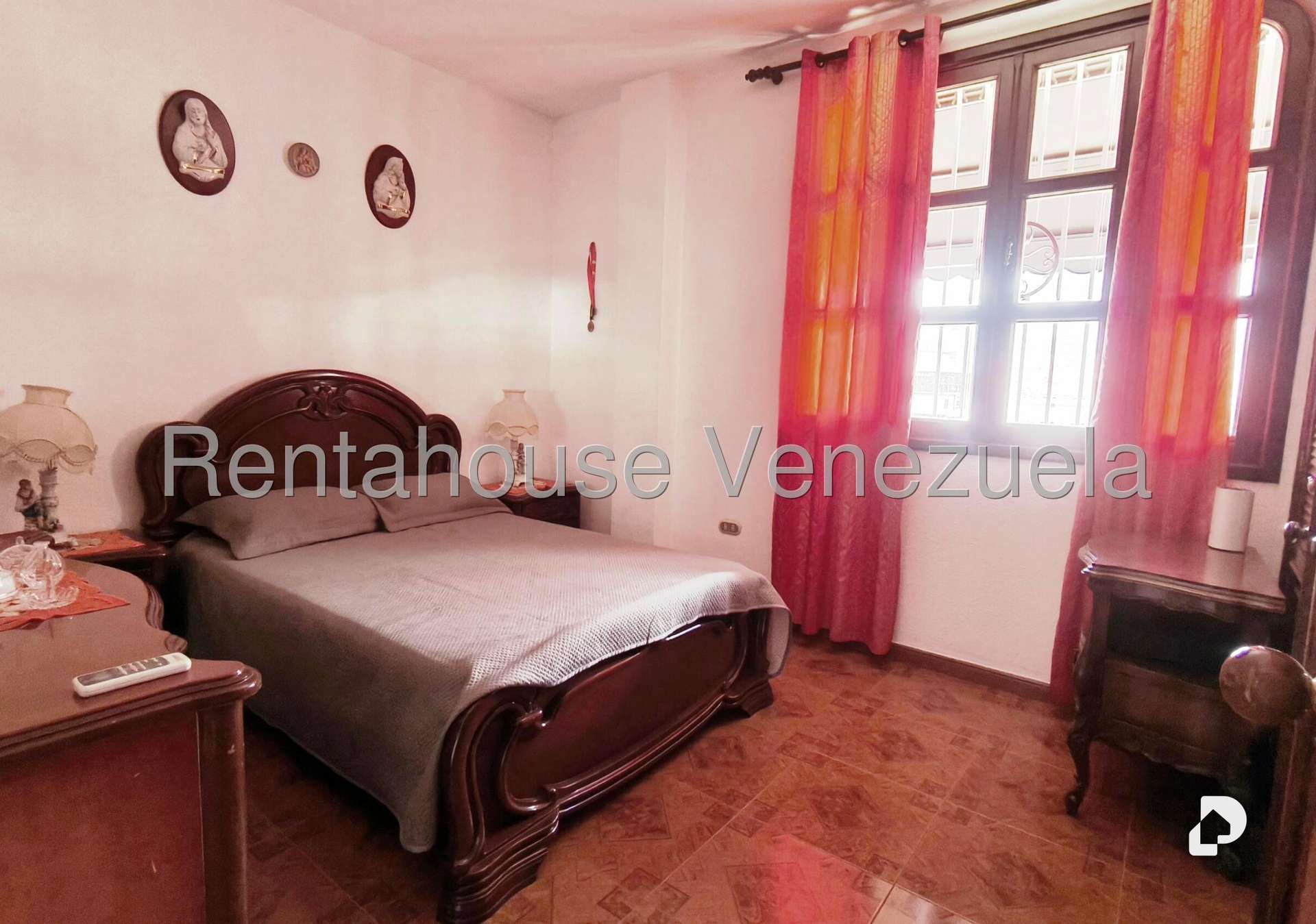 Casa en El Marqués, Caracas – 16