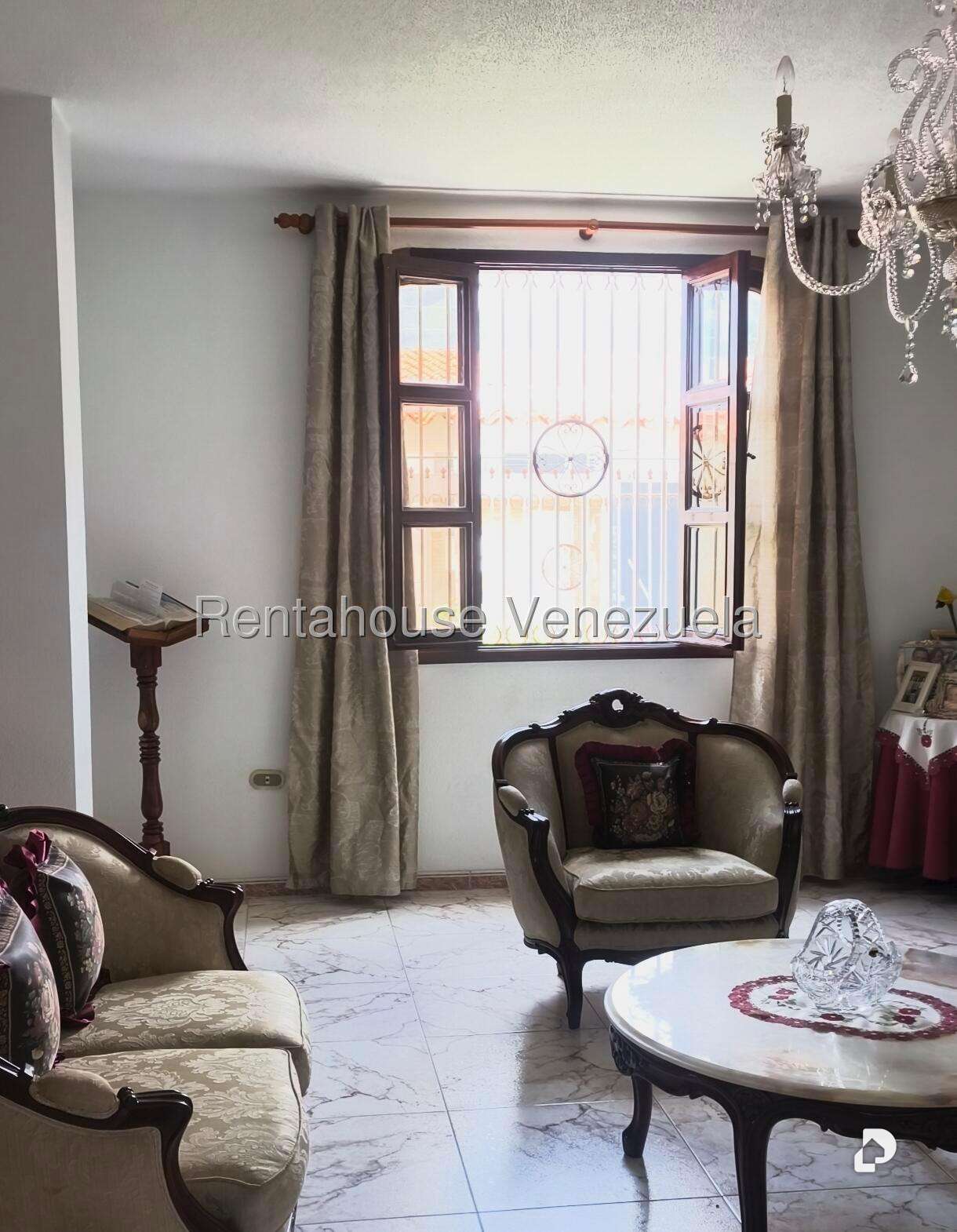 Casa en El Marqués, Caracas – 44