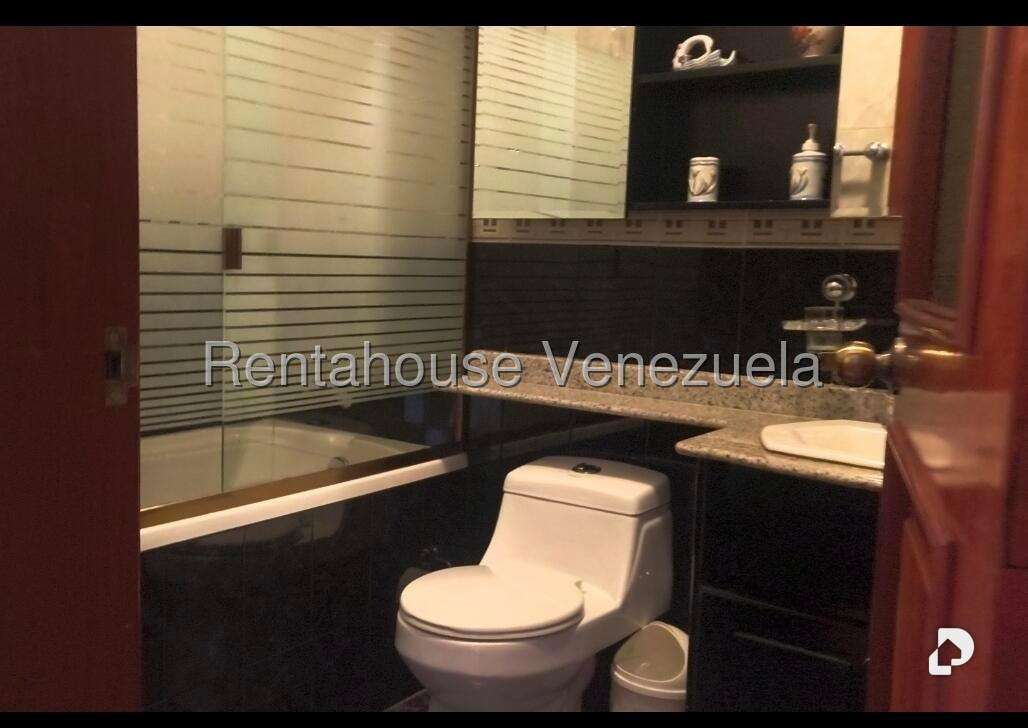 Casa en El Marqués, Caracas – 14