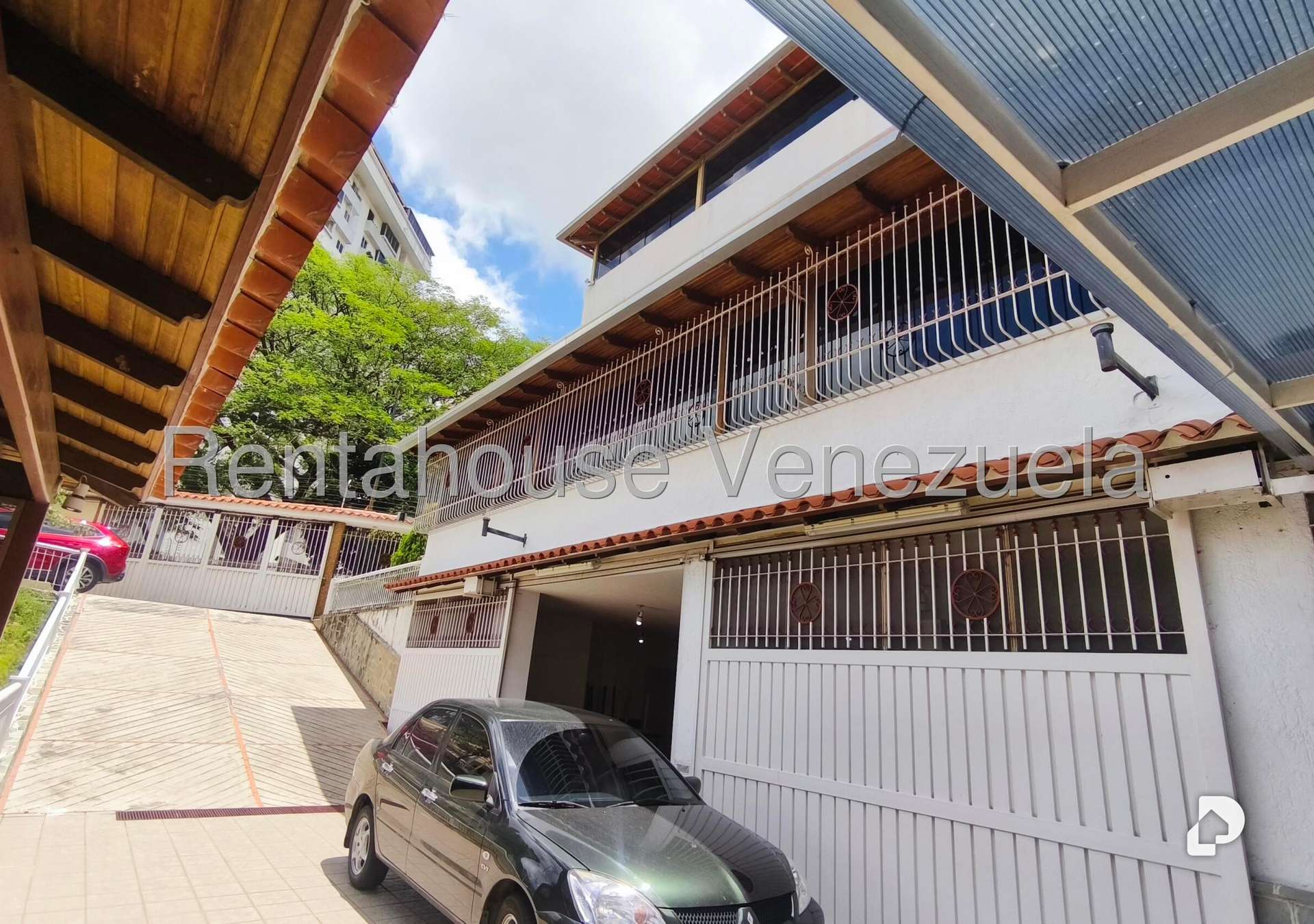 Casa en El Marqués, Caracas – 30
