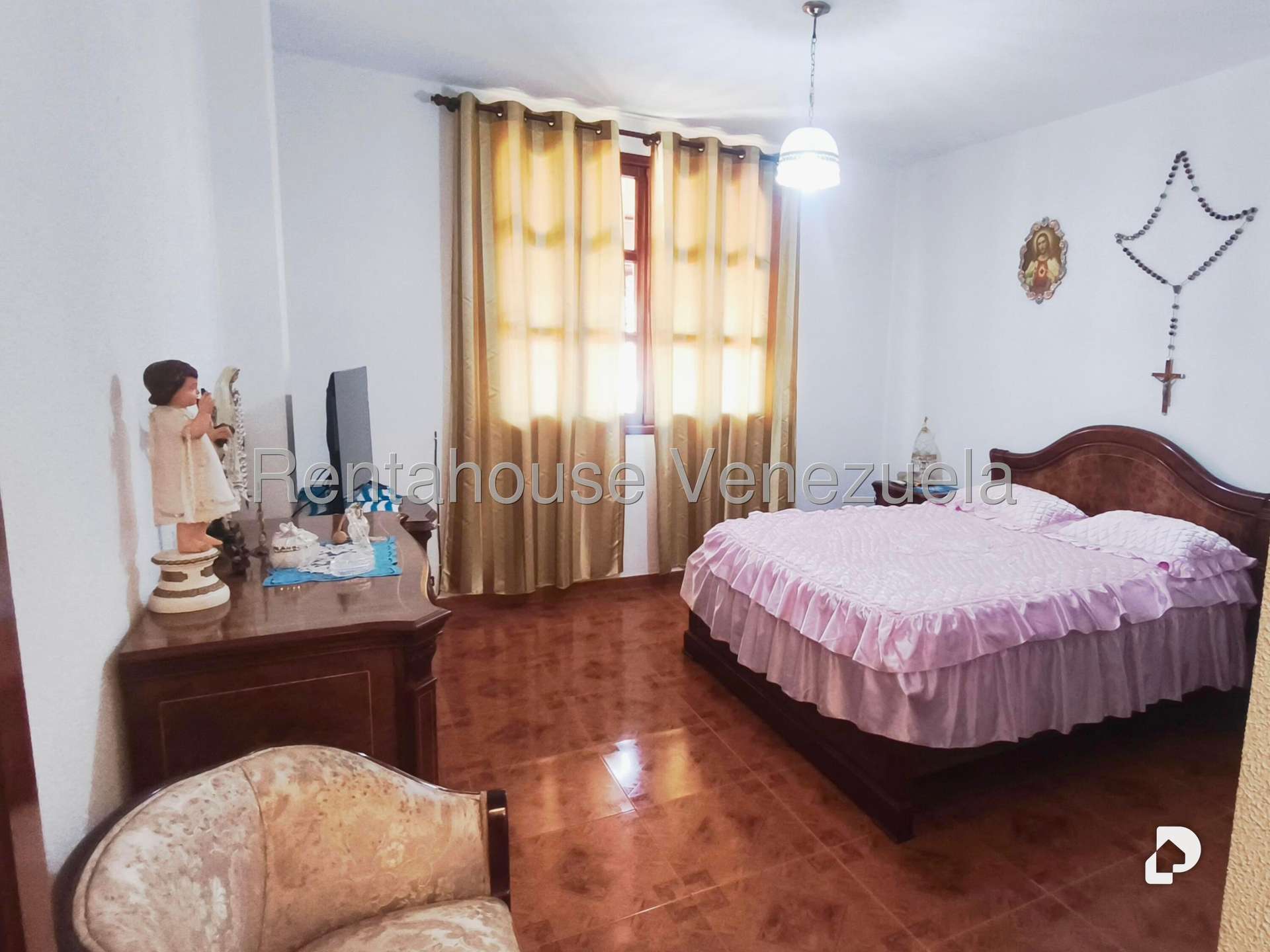Casa en El Marqués, Caracas – 19