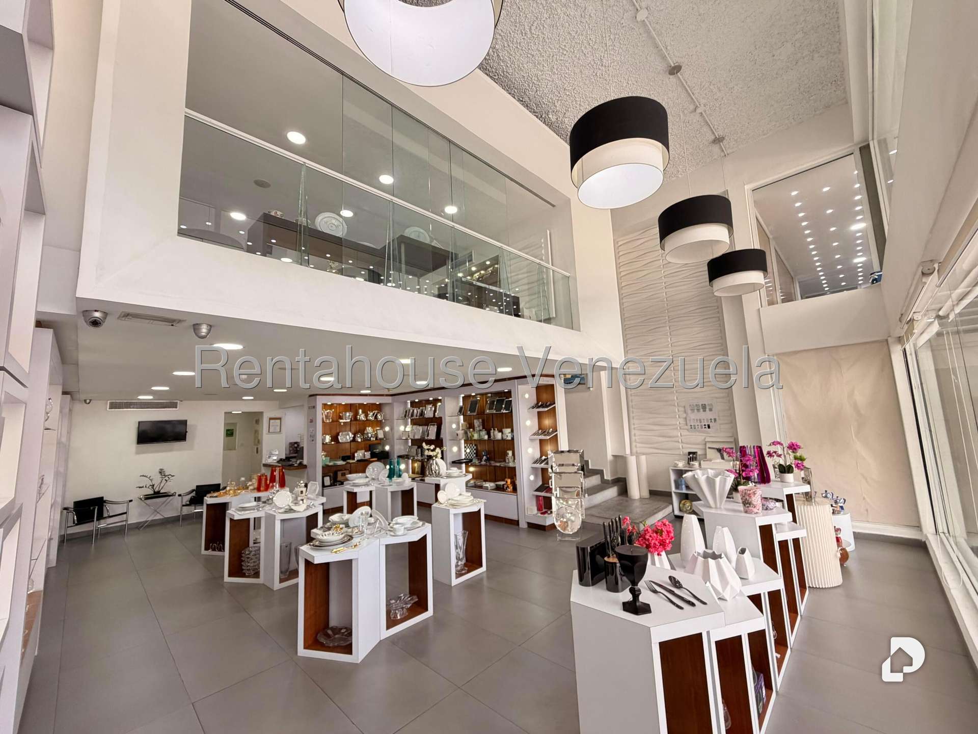 Local comercial en Las Mercedes, Caracas – 11