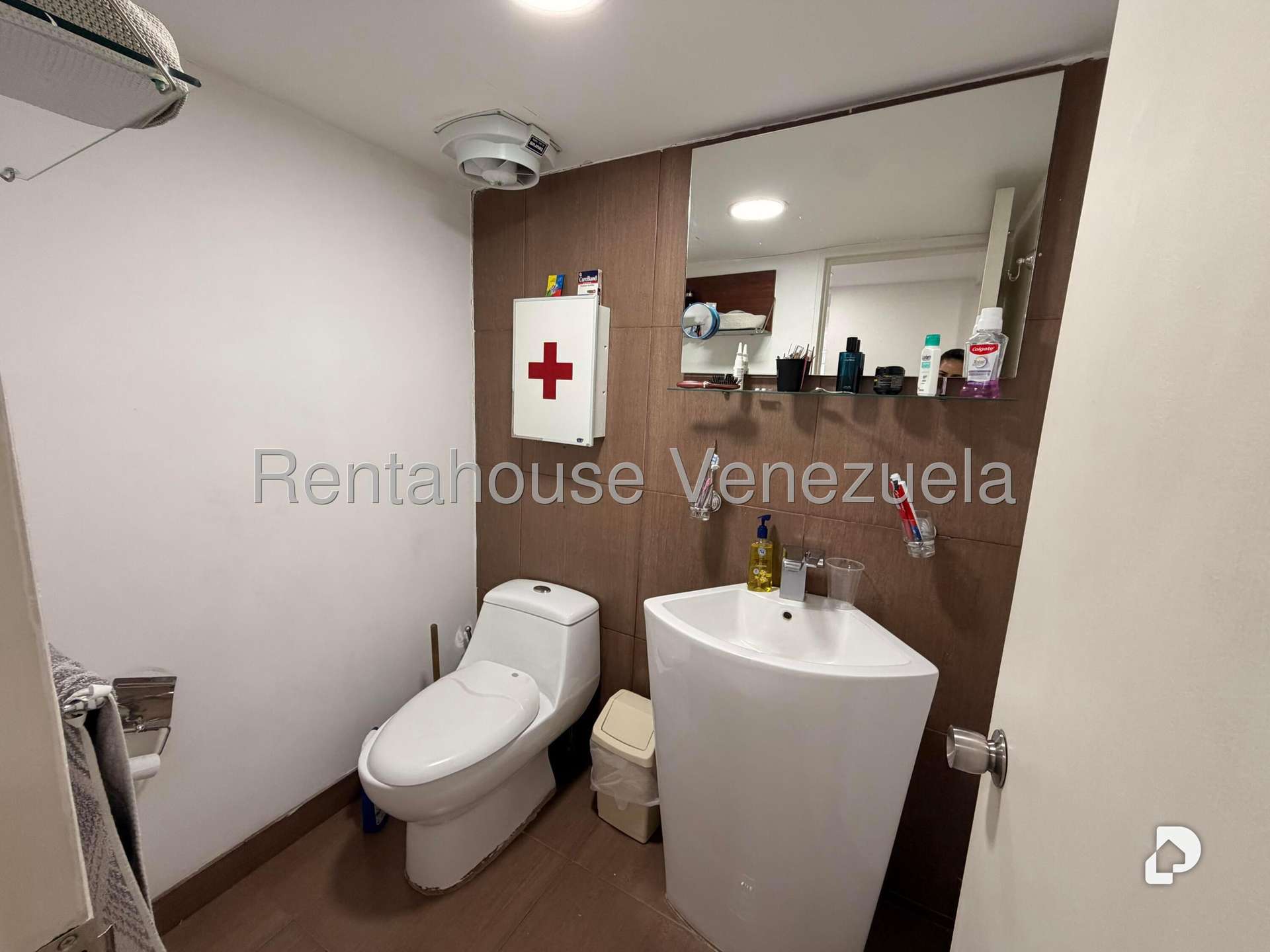 Local comercial en Las Mercedes, Caracas – 32