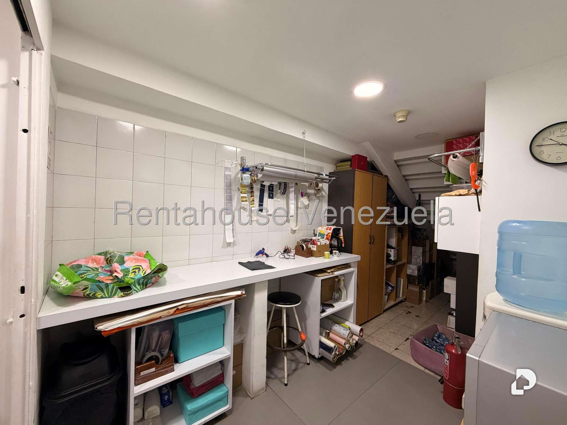 Local comercial en Las Mercedes, Caracas – 24
