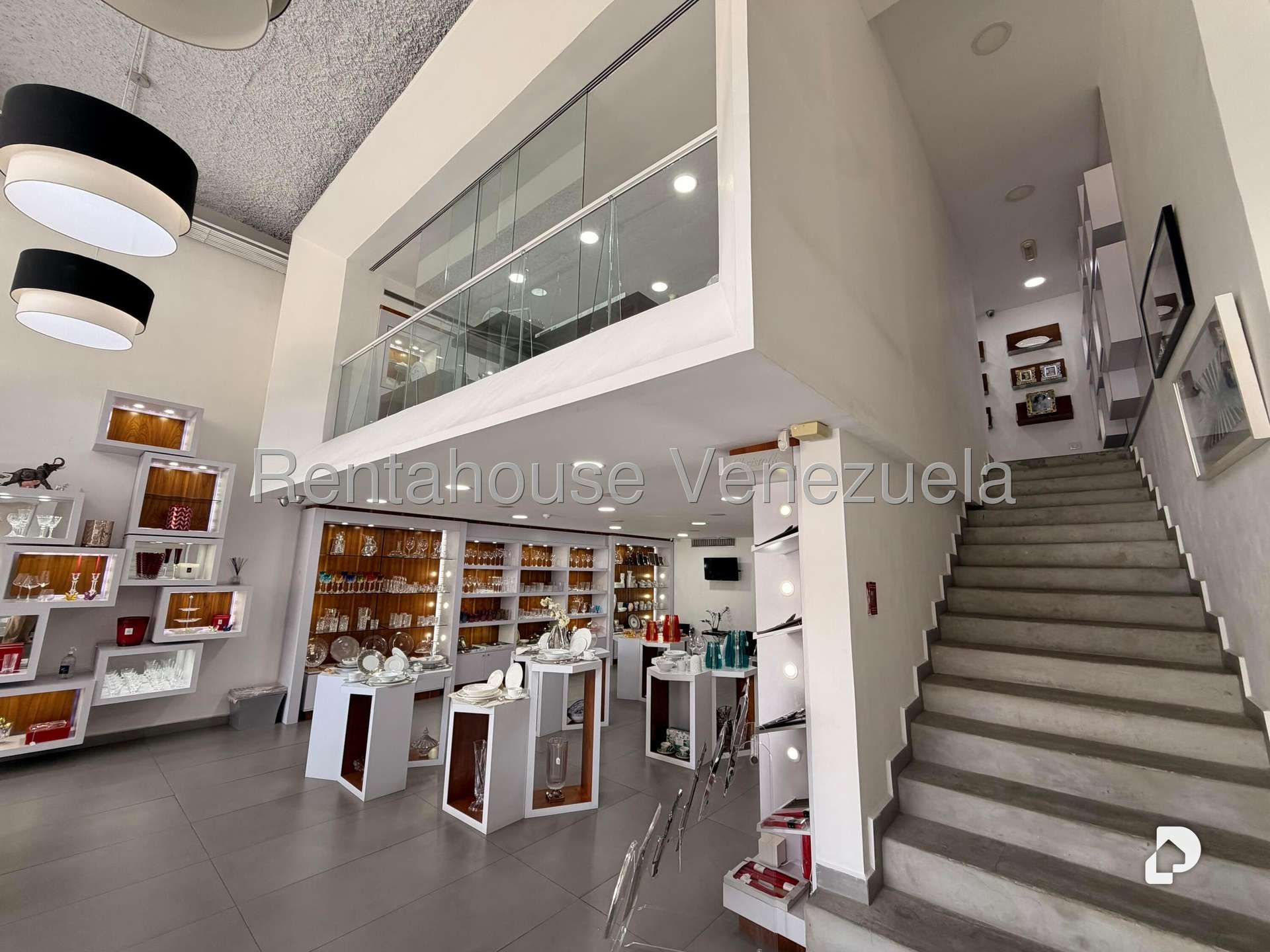Local comercial en Las Mercedes, Caracas – 29