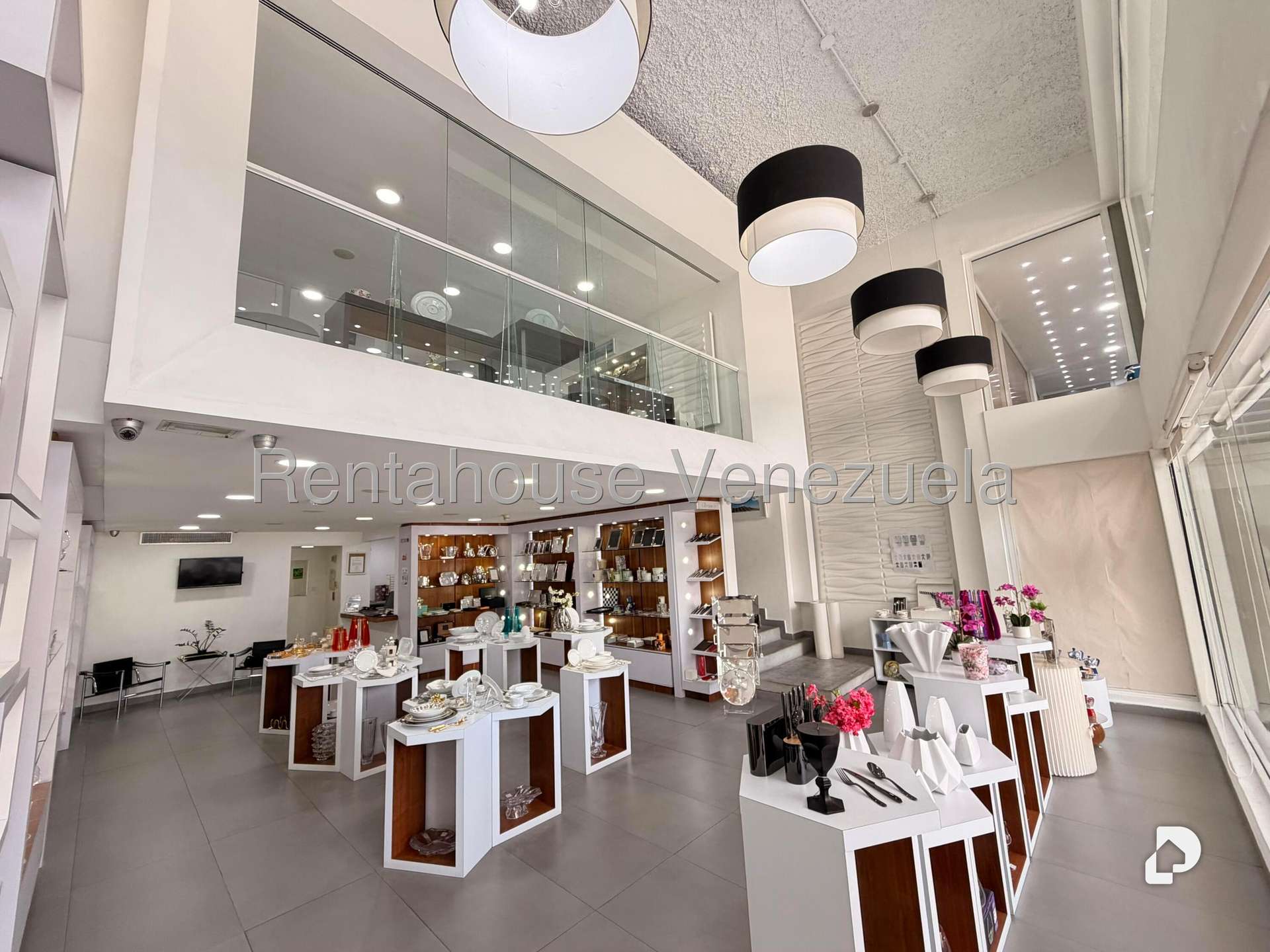 Local comercial en Las Mercedes, Caracas – 13