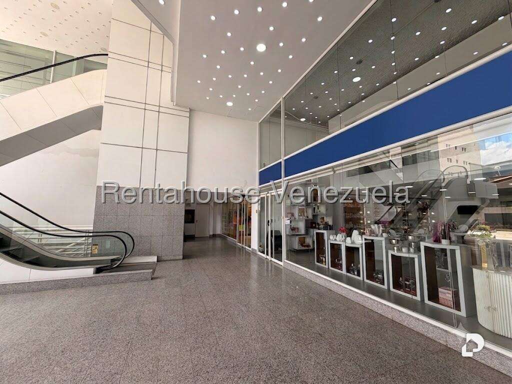 Local comercial en Las Mercedes, Caracas – 6