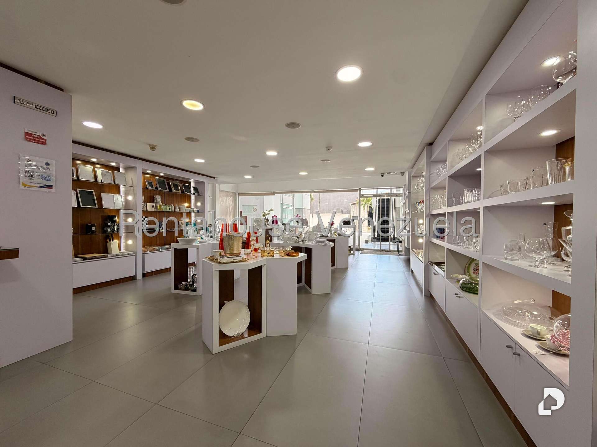 Local comercial en Las Mercedes, Caracas – 10