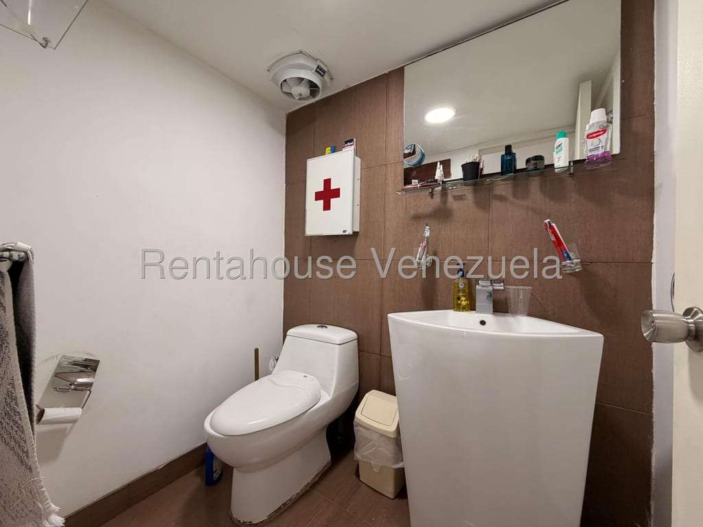 Local comercial en Las Mercedes, Caracas