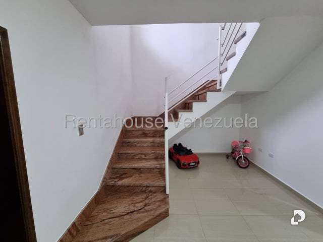 Townhouse en Parroquia Lasso de la Vega, Mérida – 10