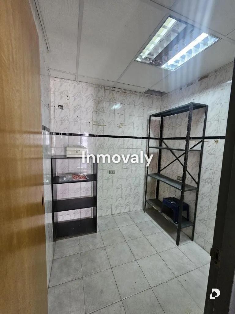 Local comercial en Valencia – 2