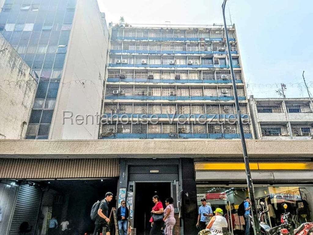 Local comercial en Caracas - 1