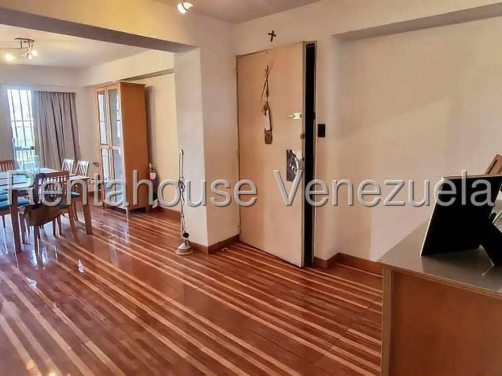 Apartamento en La Urbina, Caracas