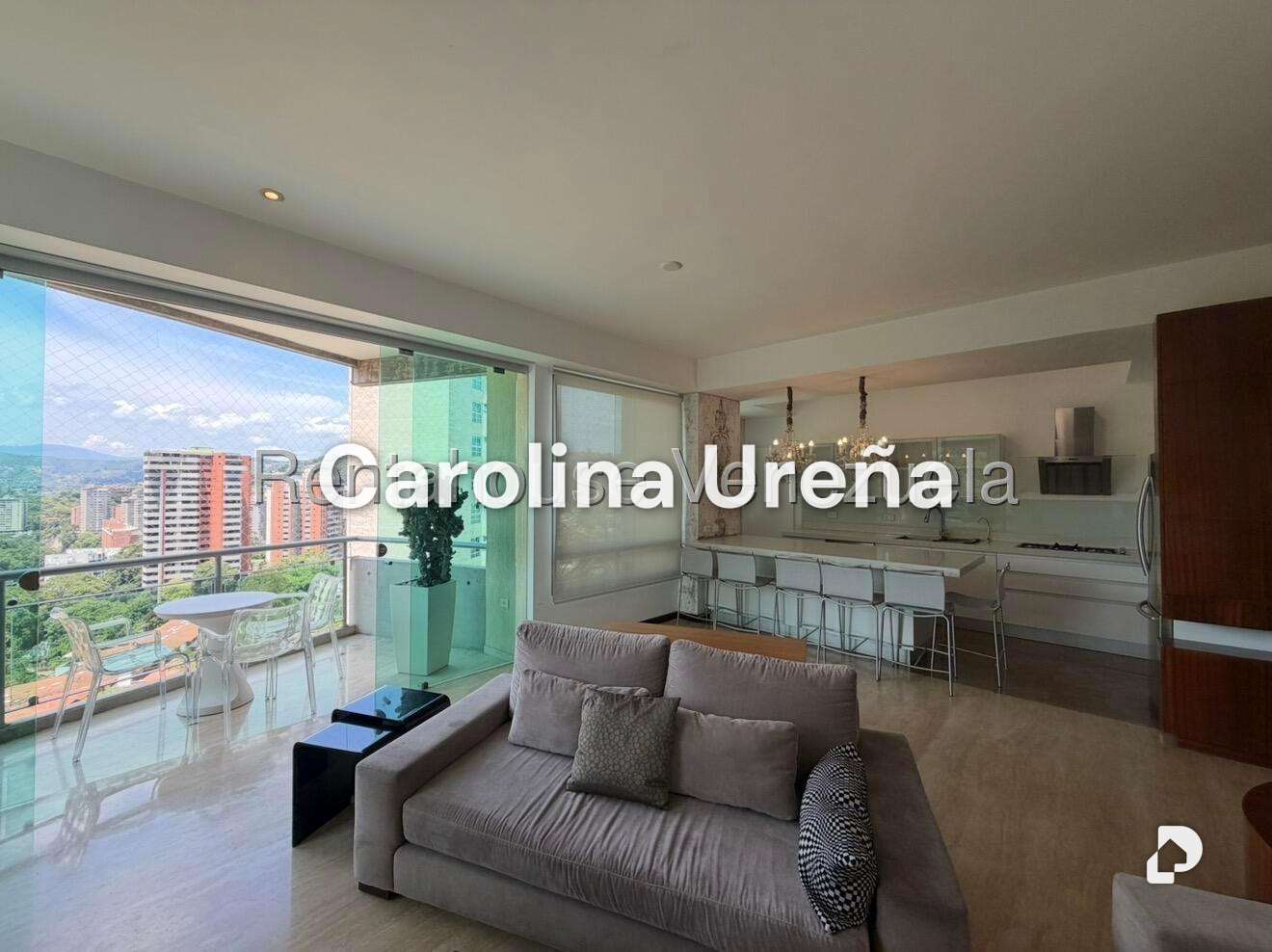 Apartamento en Las Mesetas de Santa Rosa de Lima, Caracas – 3