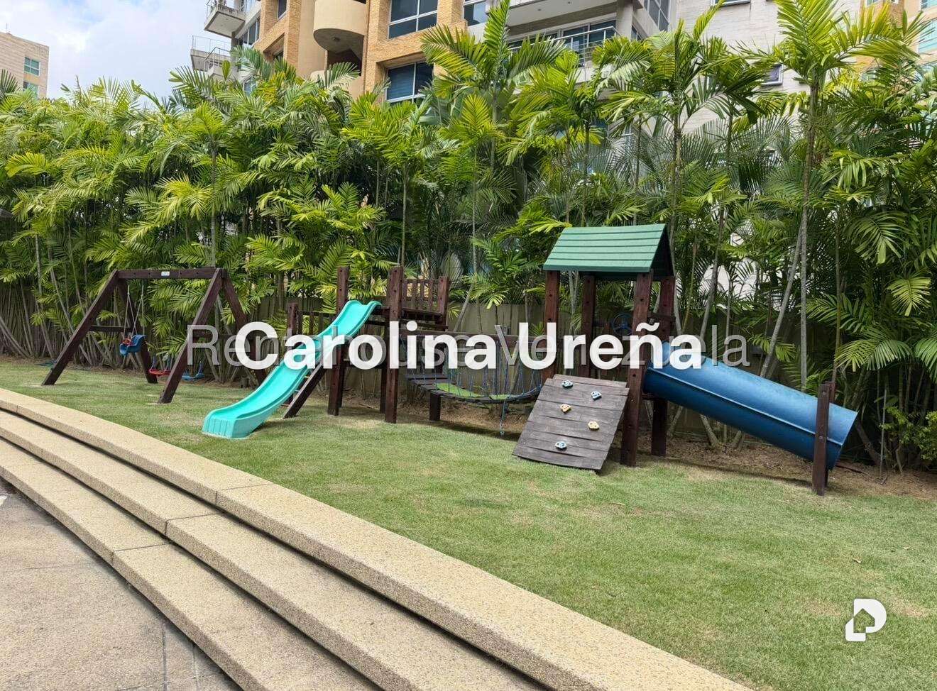 Apartamento en Las Mesetas de Santa Rosa de Lima, Caracas – 21