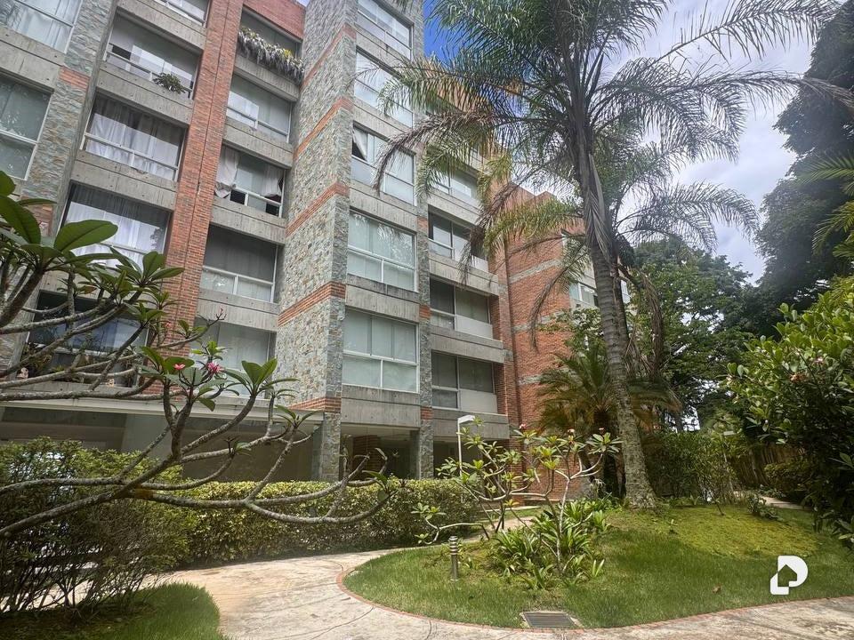 Apartamento en Loma Linda, Caracas – 1