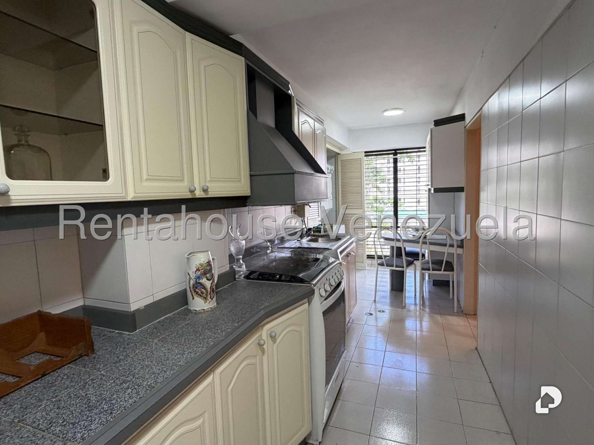 Apartamento en San Antonio de Los Altos – 5