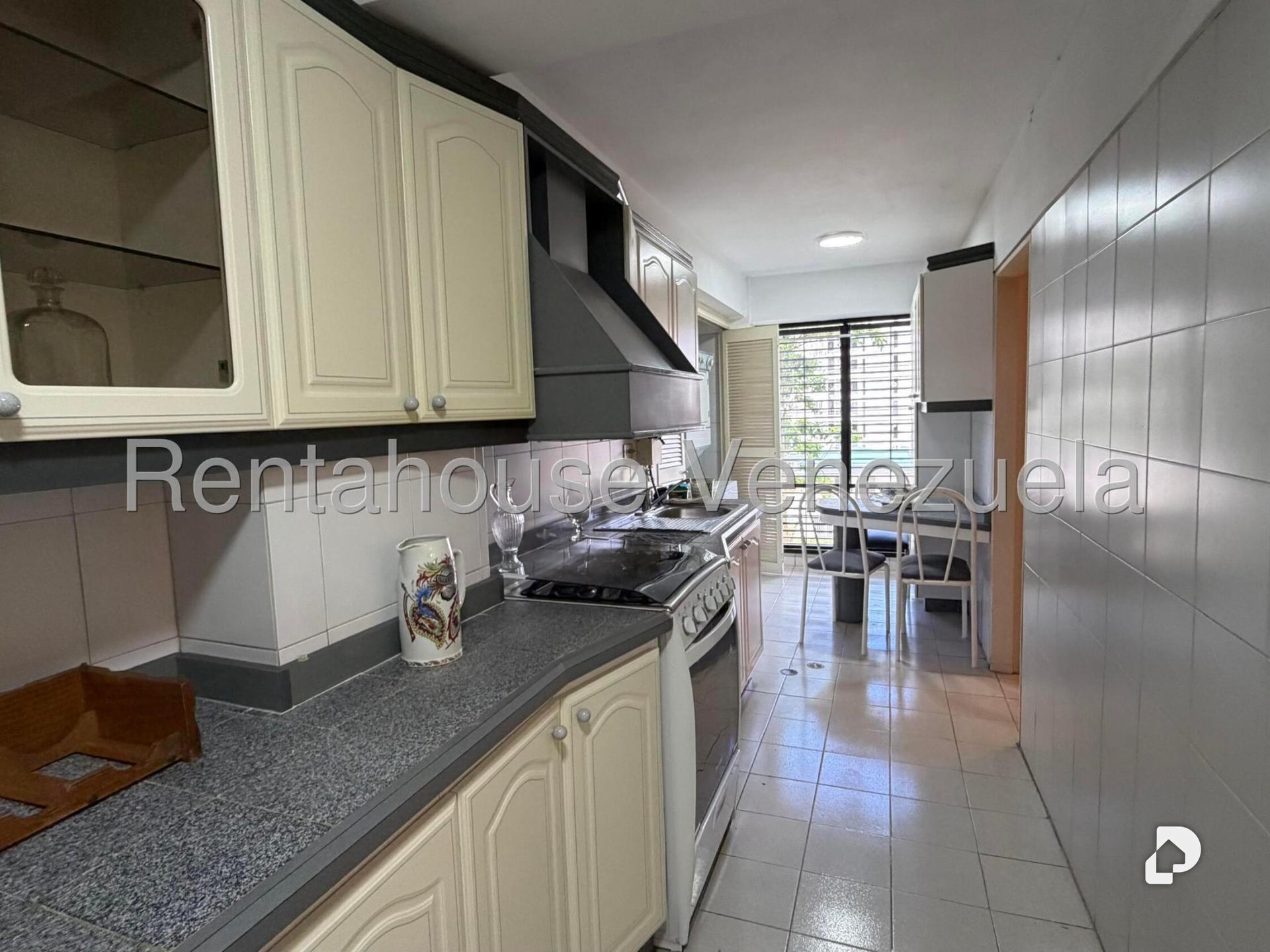 Apartamento en San Antonio de Los Altos – 5