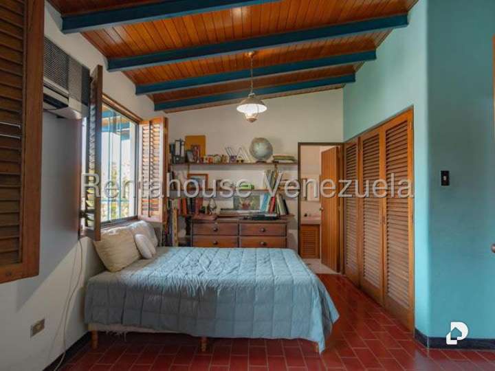 Casa en Prados del Este, Caracas – 12
