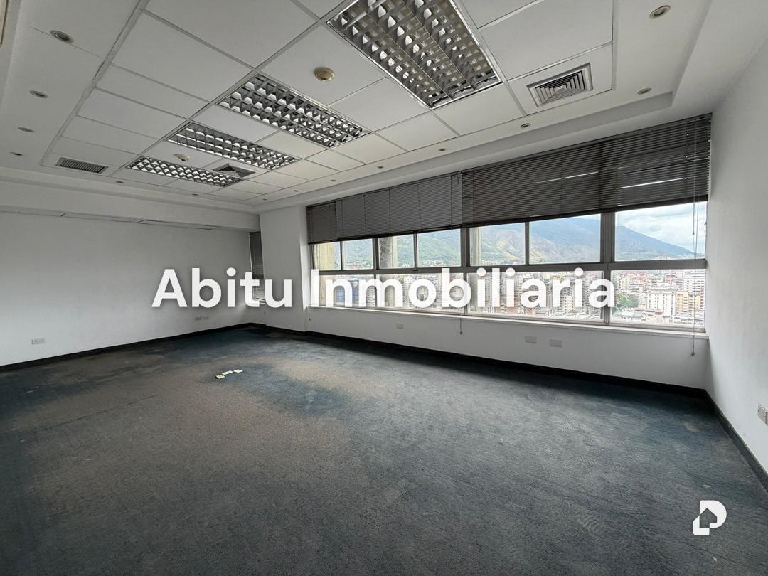 Oficina en Altamira, Caracas – 5