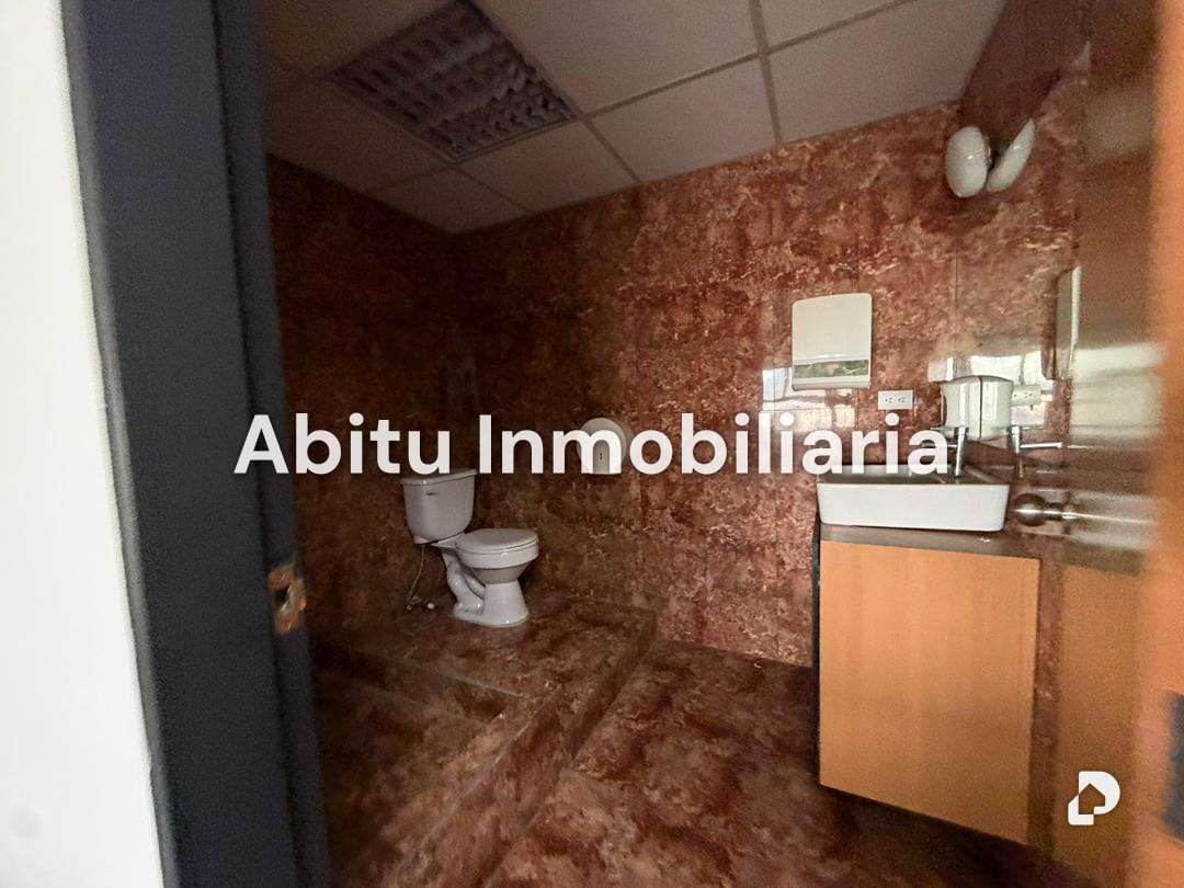 Oficina en Altamira, Caracas – 7