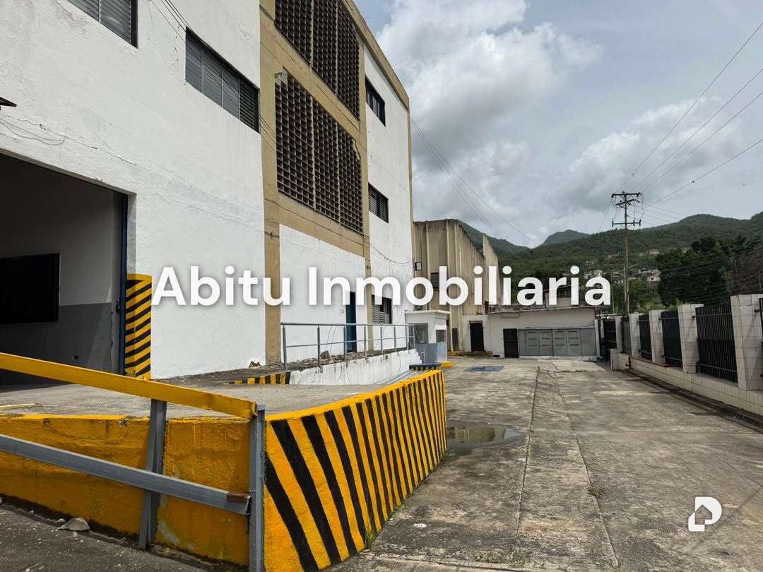 Galpón en Zona Industrial Cloris, Guarenas – 1